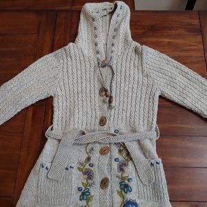 Wool embroidered hooded sweater